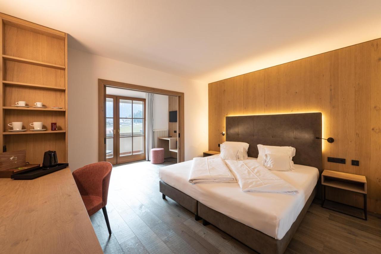 Hotel Alpenflora Castelrotto Exteriör bild